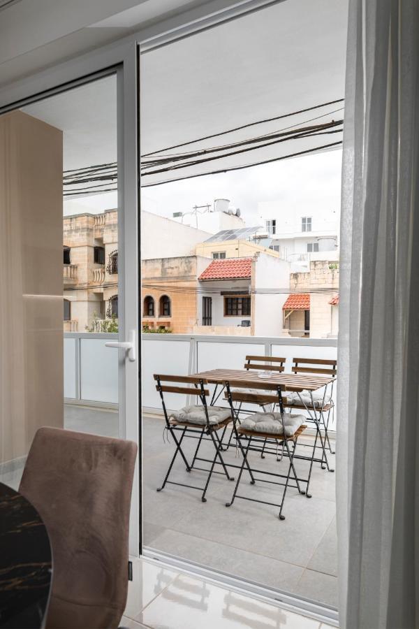 Modern 3Br Stylish Apartment With Large Balcony - Close To St Julians And St Georges Bay Is-Swieqi Buitenkant foto